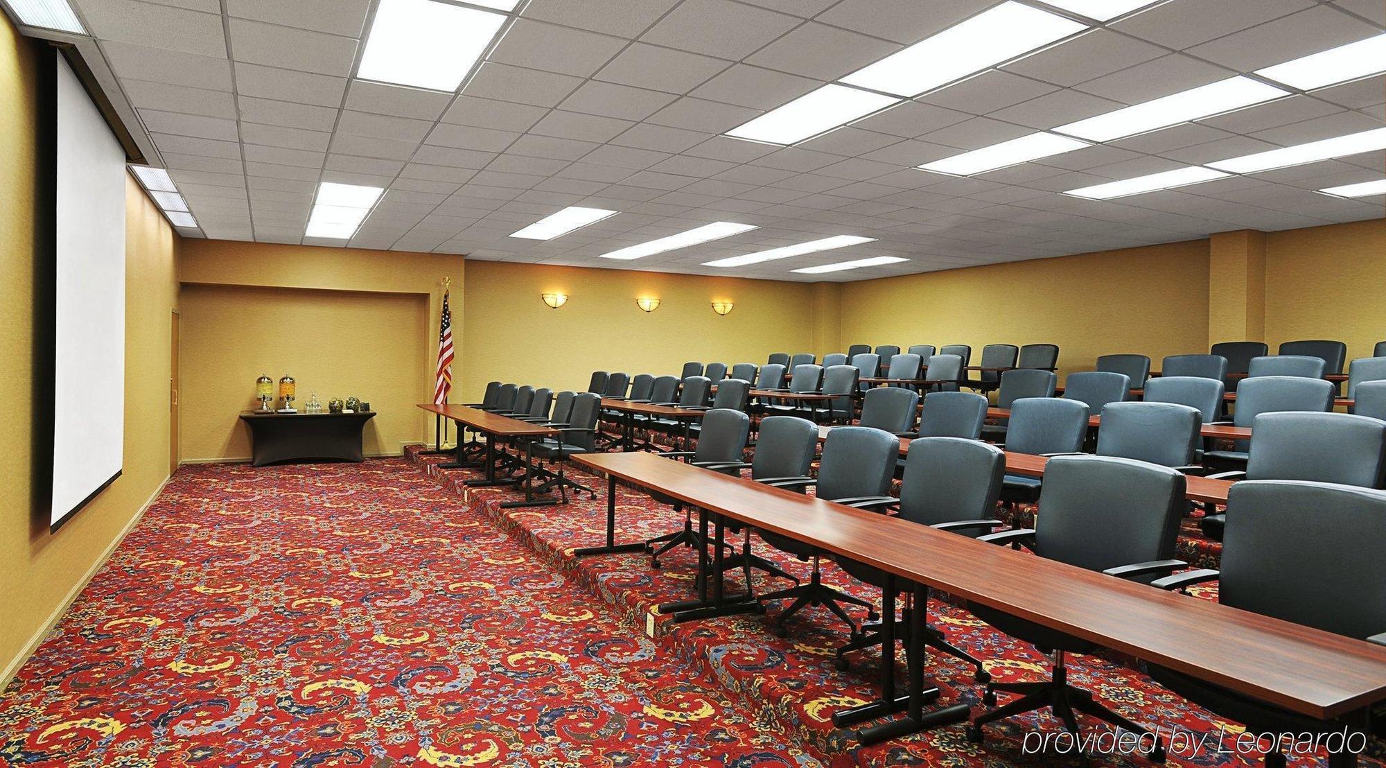 Sheraton Bucks County Langhorne Exterior photo